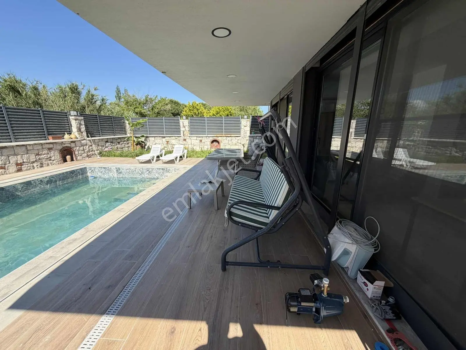 Mordoğan'da Satılık 5+1 Havuzlu Villa — fotoğraf 24