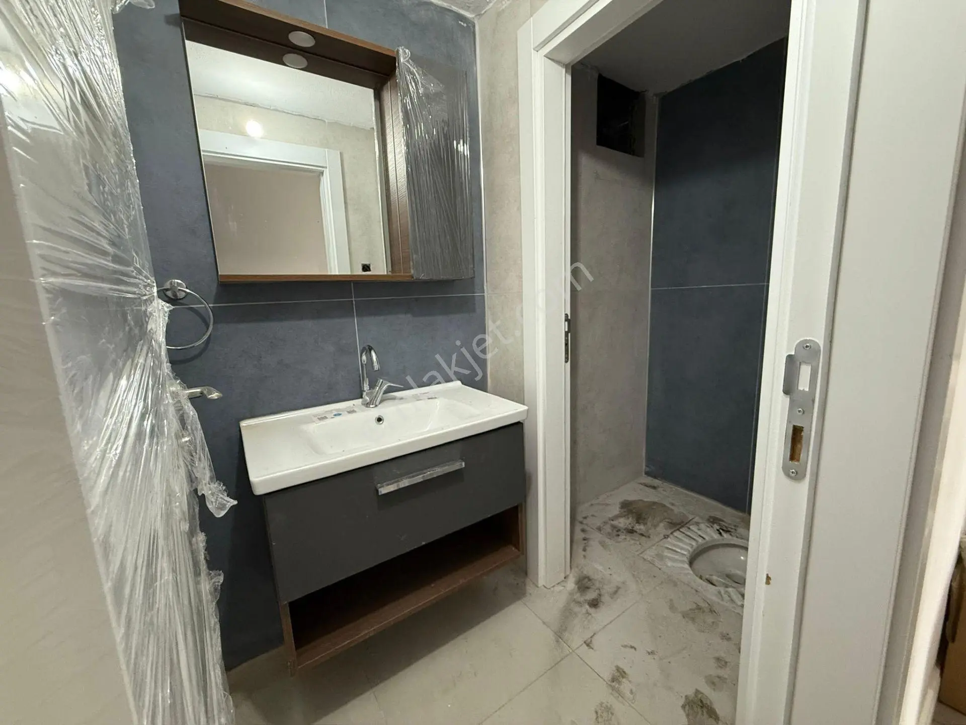 Cumhuriyet Mahallesi Koç Okul Yanı Satlık 3+1 Sıfır Yapılı Daire — fotoğraf 3