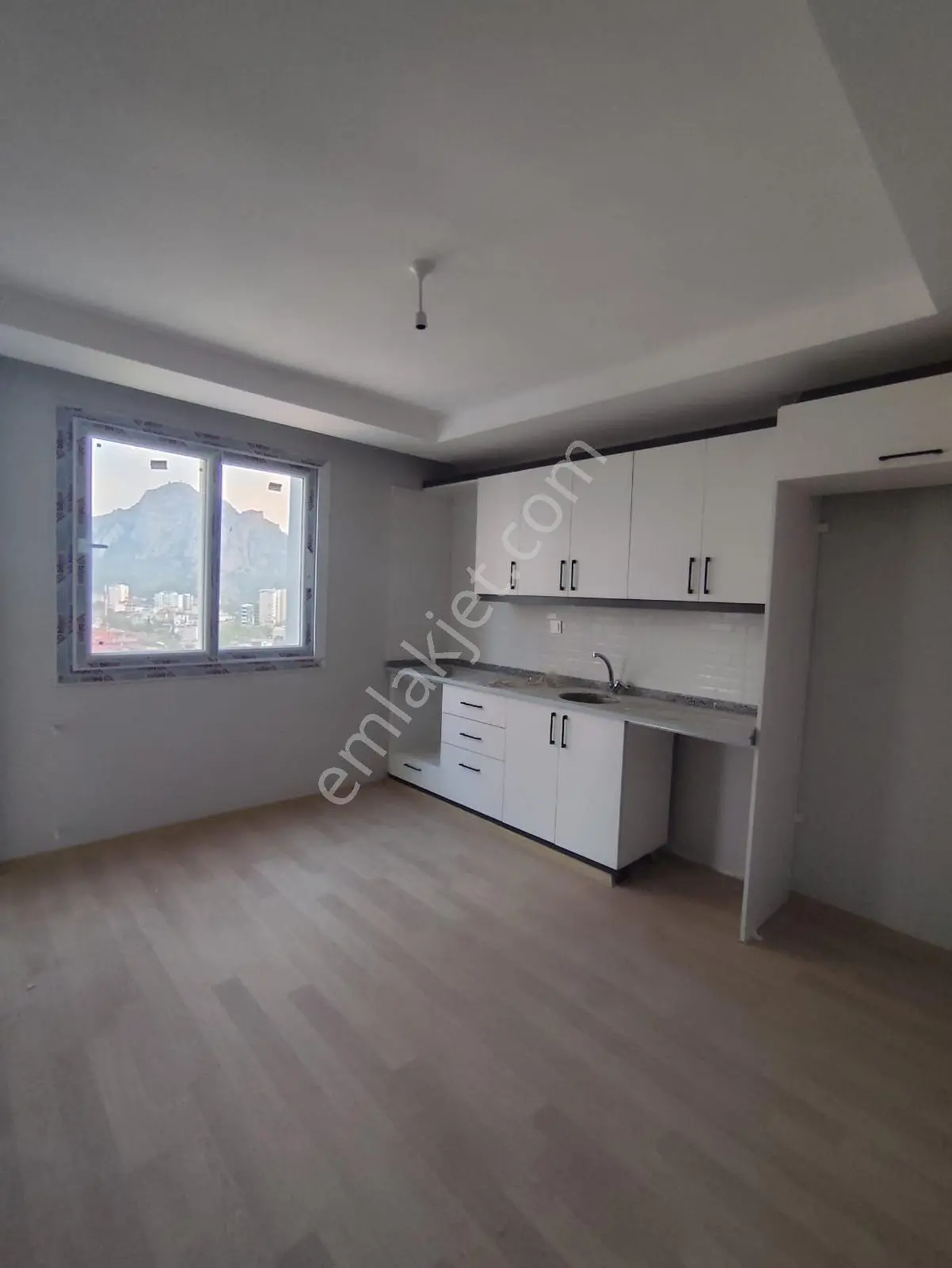 Kozan Gayrimenkulden Endüstri Meslek Lisesi Karşısı 3+1 Daire — fotoğraf 6