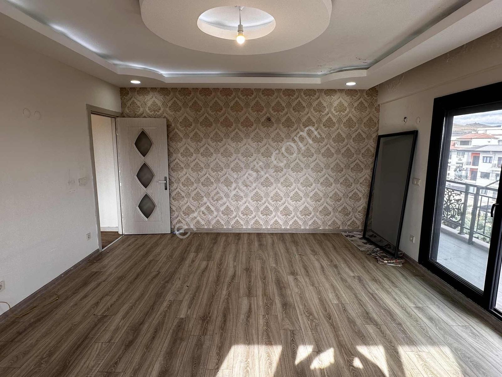 Seferihisarın En Geniş Dairelesi 4+2teraslı Önü Kapanmaz Manzara — fotoğraf 6