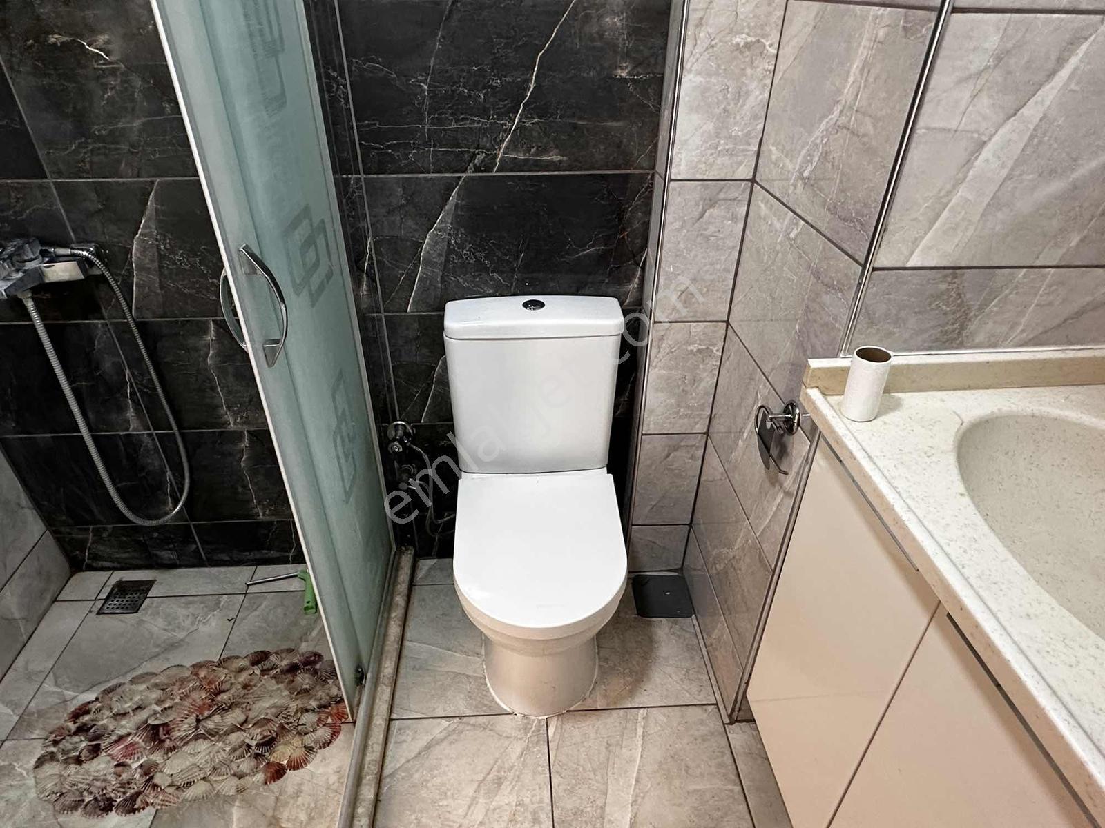 Seferihisarın En Geniş Dairelesi 4+2teraslı Önü Kapanmaz Manzara — fotoğraf 13