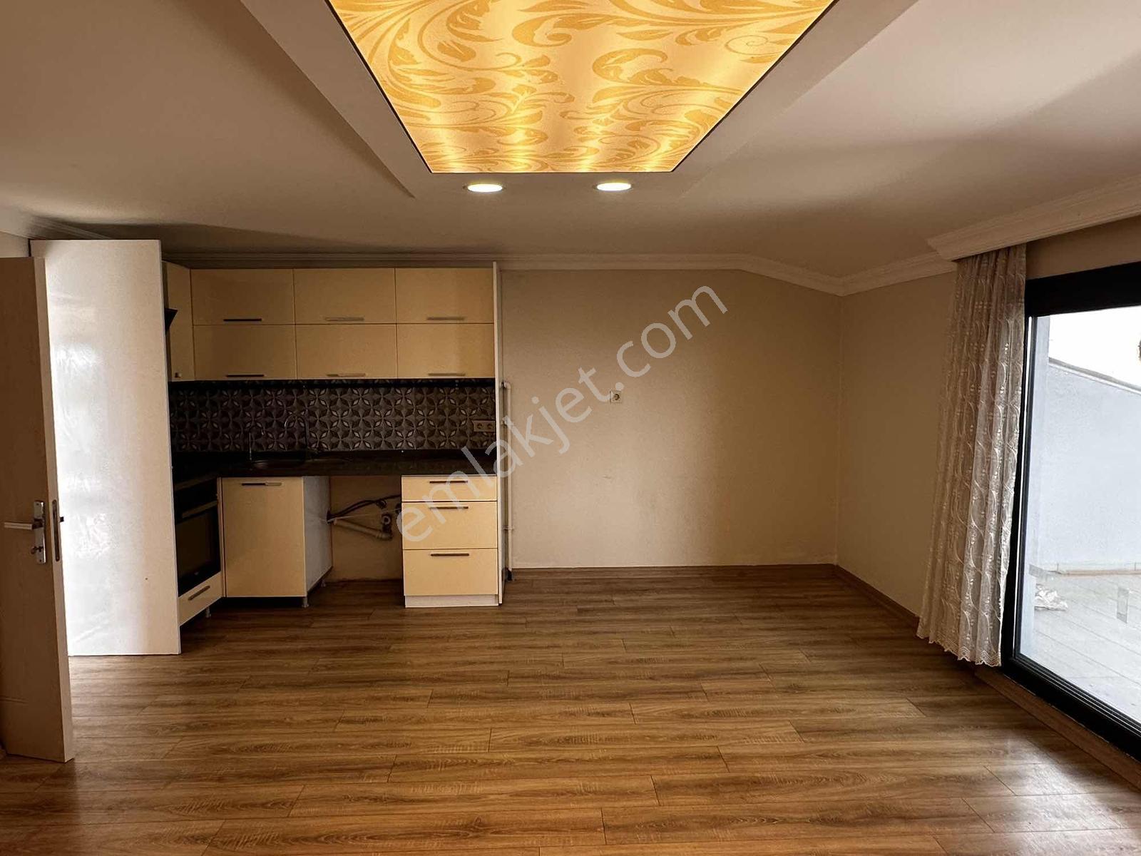 Seferihisarın En Geniş Dairelesi 4+2teraslı Önü Kapanmaz Manzara — fotoğraf 31