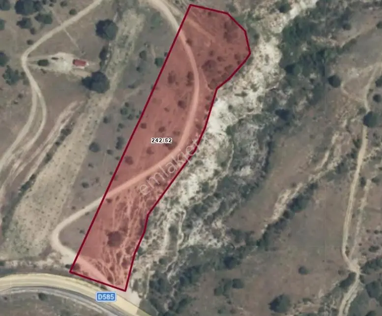 Manisa Demirci 9.387 M² Satılık Tarla — fotoğraf 2