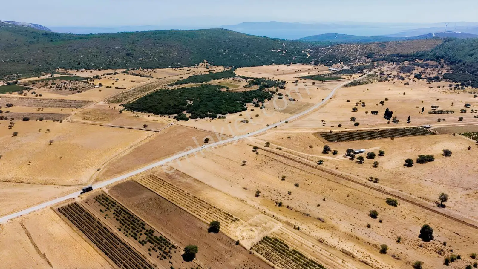Startkey Ada Gayrimenkul'den Ovacıkta 1.350 M2 Düz Arazi — fotoğraf 19