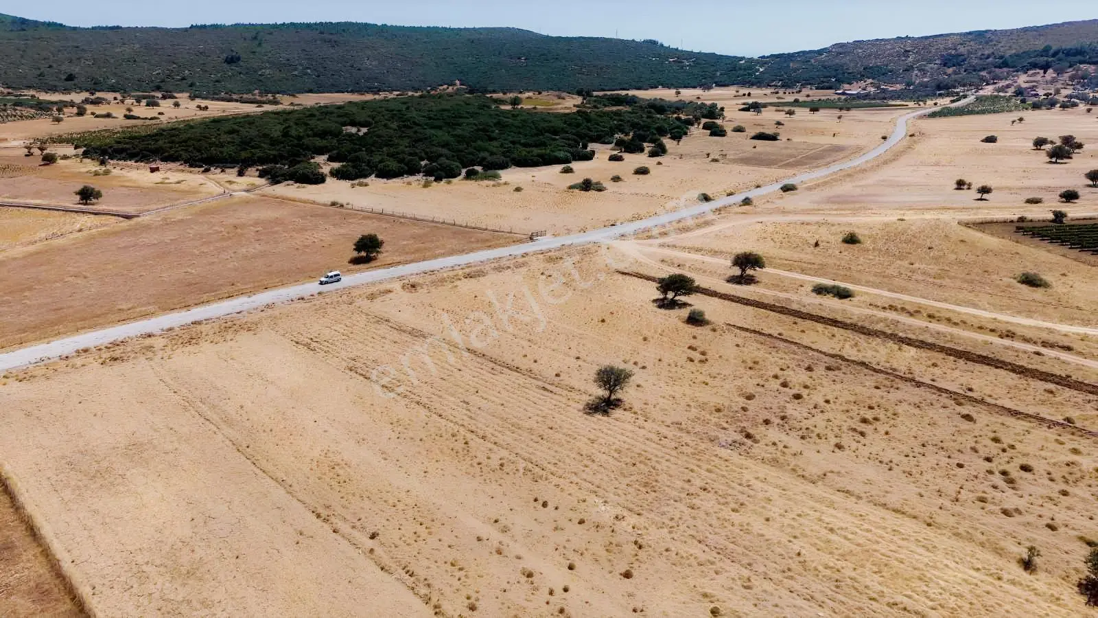 Startkey Ada Gayrimenkul'den Ovacıkta 1.350 M2 Düz Arazi — fotoğraf 28