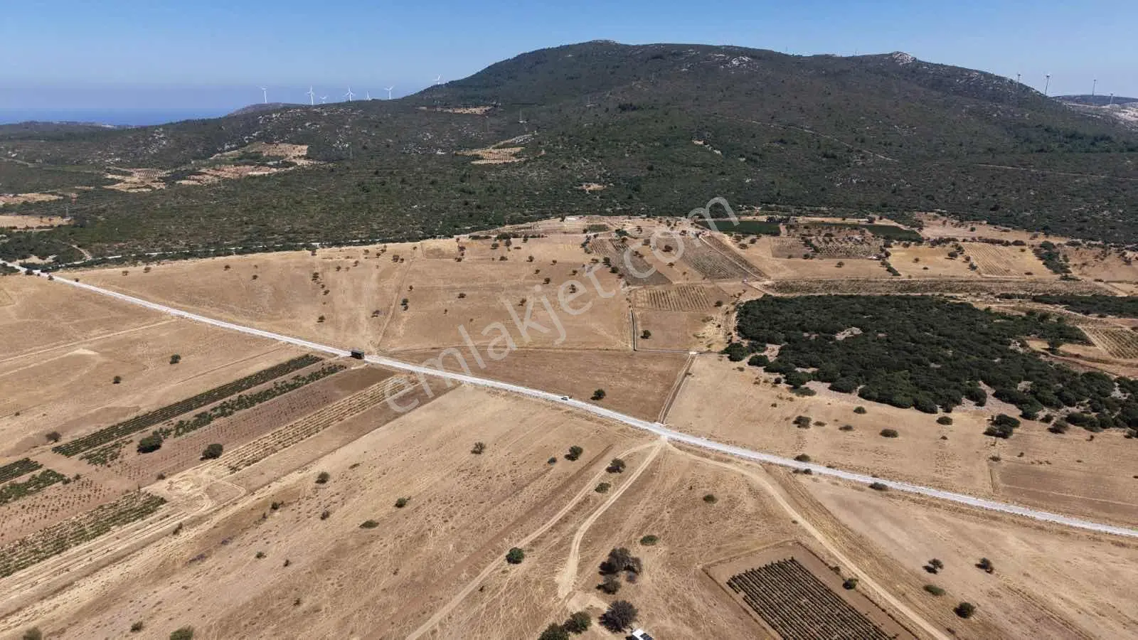 Startkey Ada Gayrimenkul'den Ovacıkta 1.350 M2 Düz Arazi — fotoğraf 40