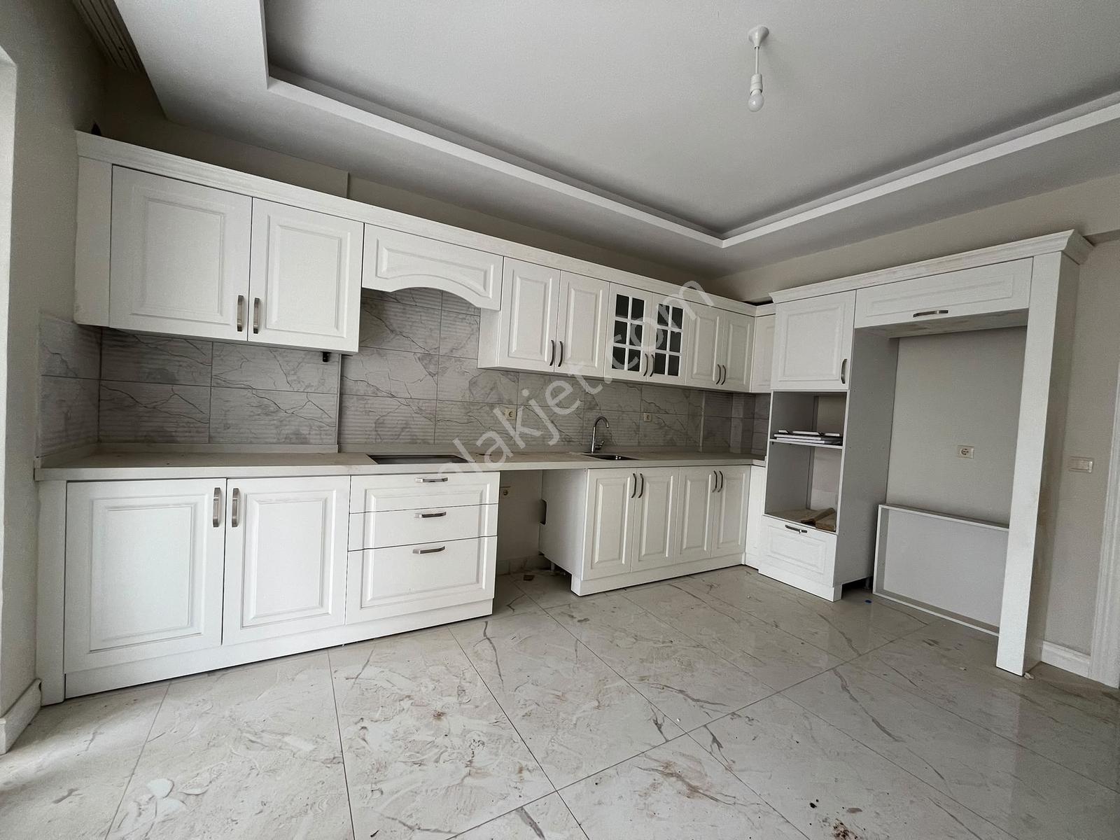 Yeni Rota'dan Yamaçtepe Mh Satılık 4+1 Daire 5850 — fotoğraf 2