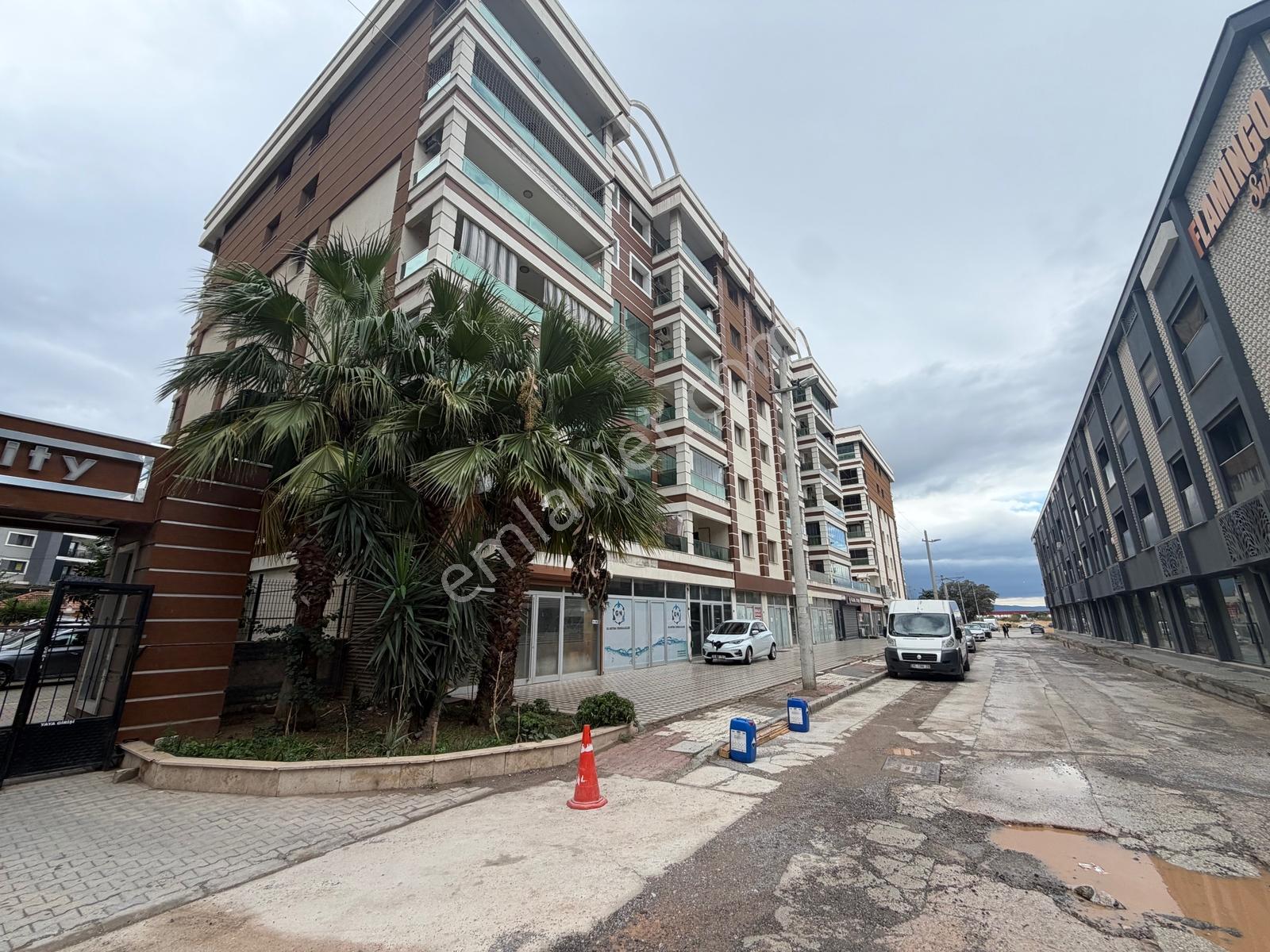 Balatçık Evacity Sitesinde Hazır Kiracılı 2+1 Satılık Daire — fotoğraf 6