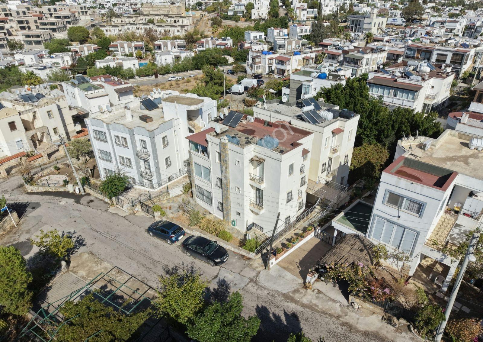 Bitez'de Satilik 2+1 Arakat Daire — fotoğraf 2