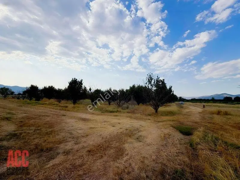 Acc Homes'tan Burdur Bucak'ta Fırsat Yatırımlık Arsa — fotoğraf 4
