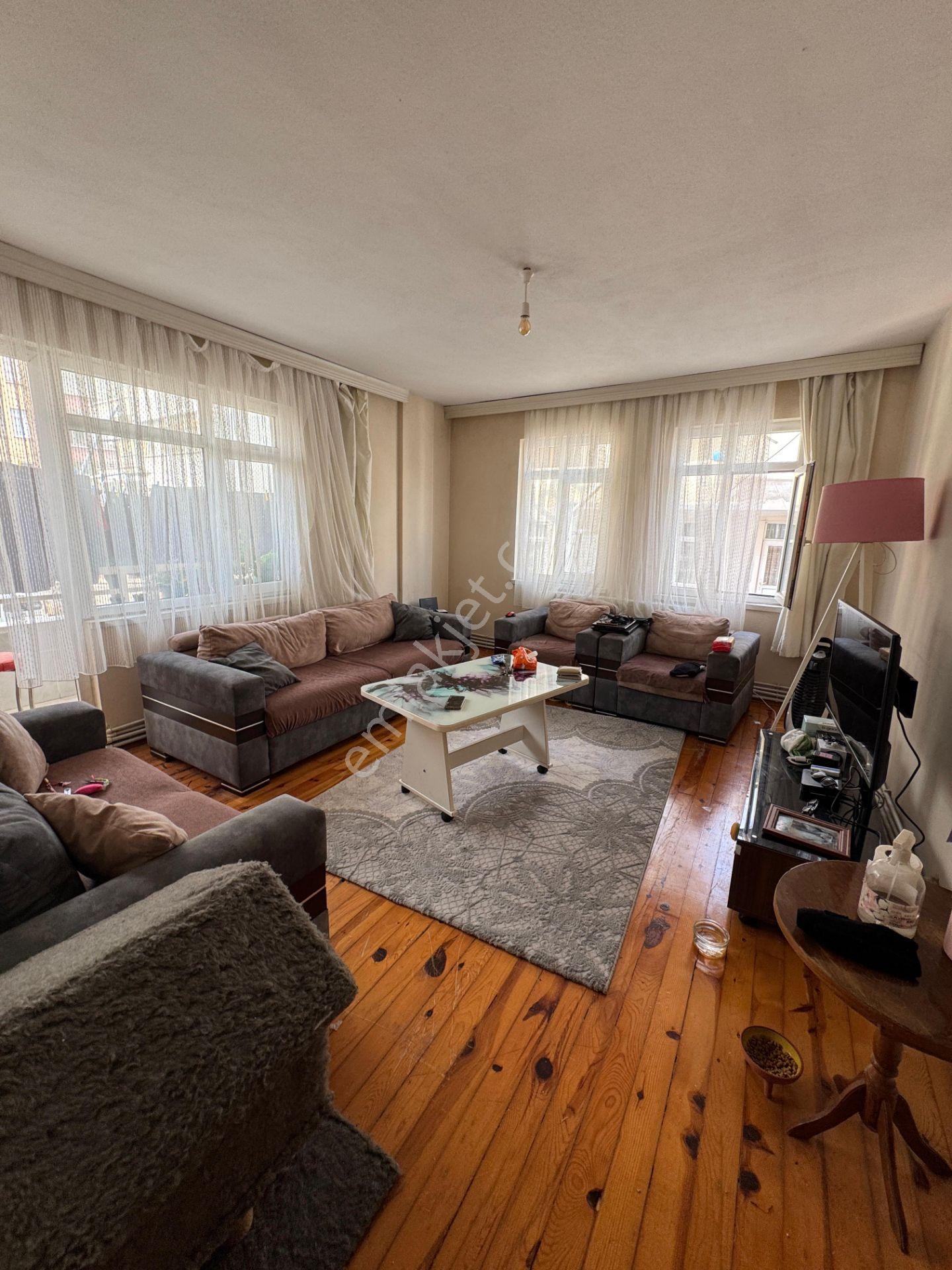 Selimiye Mahallesi Satılık 2+1 Merkezi Konumlu Daire — fotoğraf 9