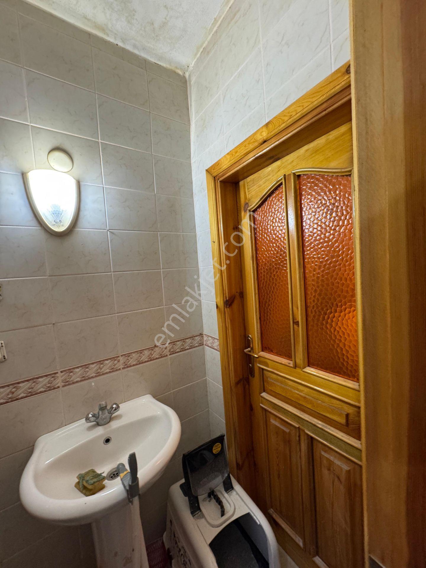 Selimiye Mahallesi Satılık 2+1 Merkezi Konumlu Daire — fotoğraf 16
