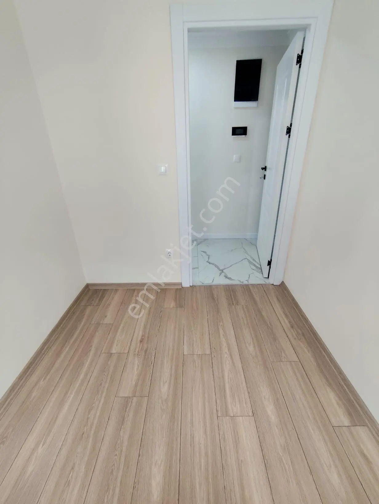 Mertcan'dan Adnan Kahveci Metroya Yürüme Arakat 2+1 Amerikan Mutfaklı — fotoğraf 17