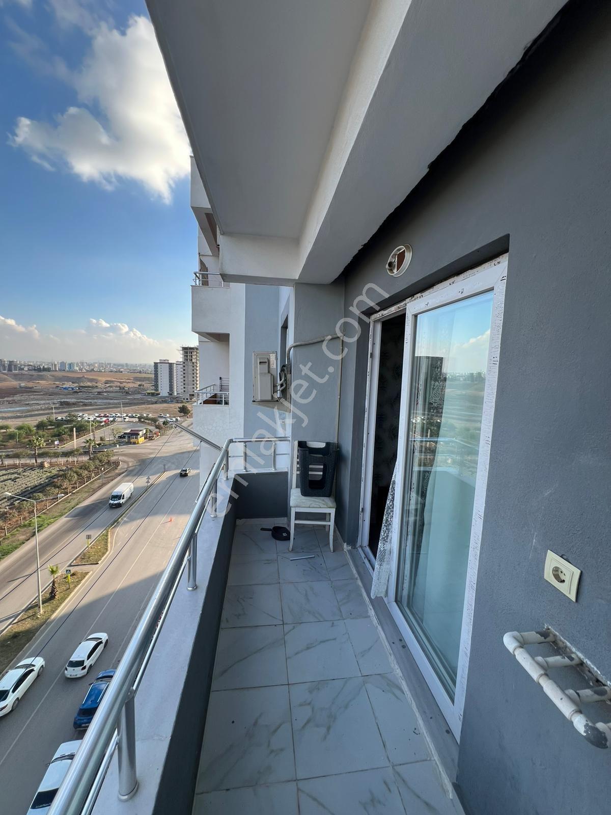 Adana Sarıçam Gültepe'de Bulvar Üzerinde Yeşil Fırına Yakın Satılık Eşyalı 1+1 Balkonlu Daire — fotoğraf 13