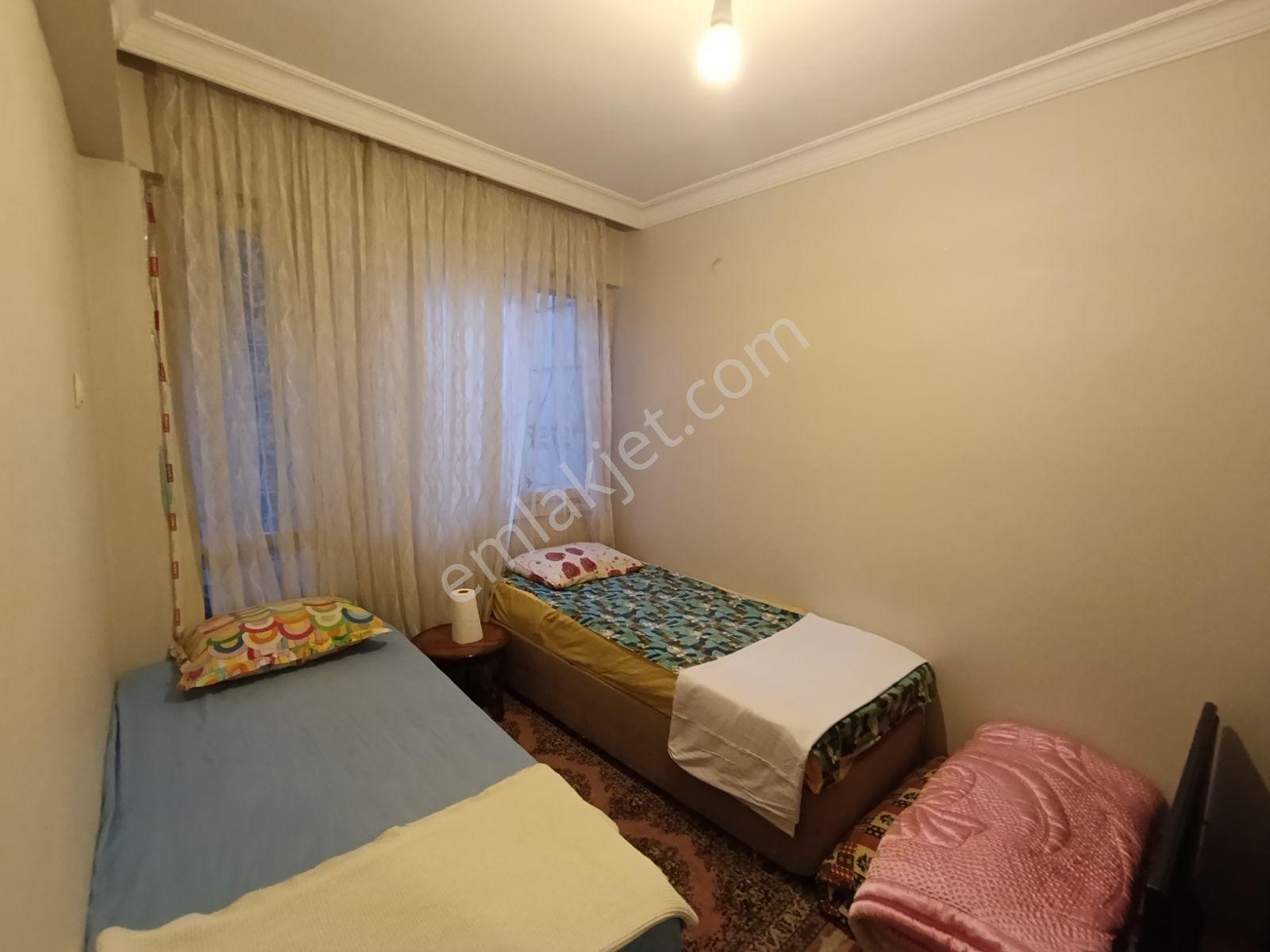 Alsancak Merkezinde Satılık 2+1 — fotoğraf 13