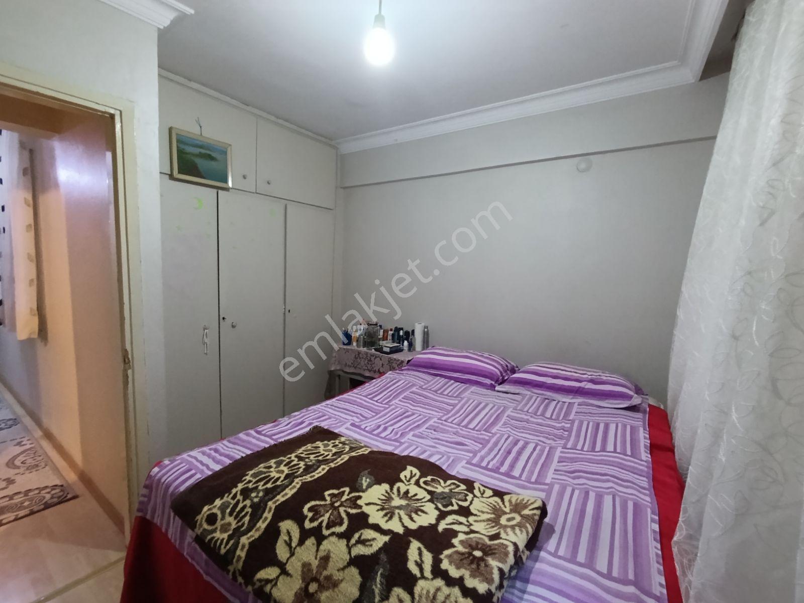Alsancak Merkezinde Satılık 2+1 — fotoğraf 14