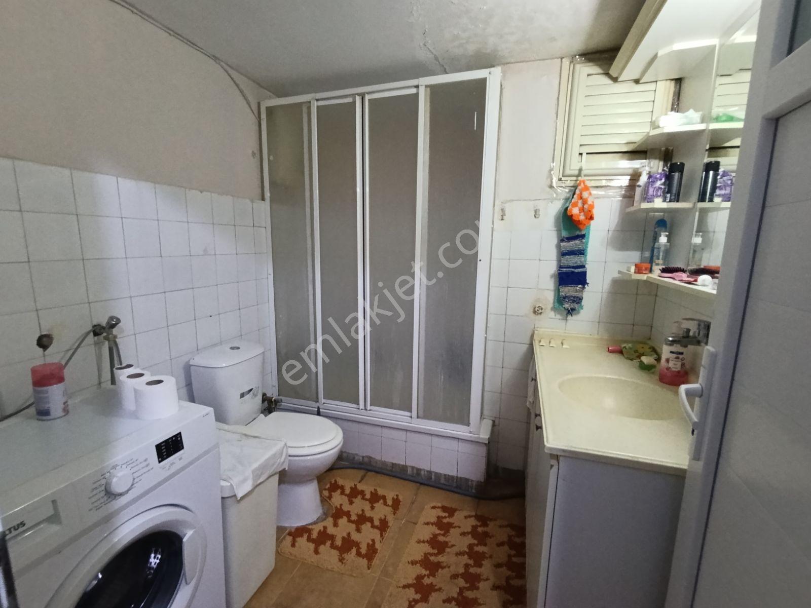 Alsancak Merkezinde Satılık 2+1 — fotoğraf 21