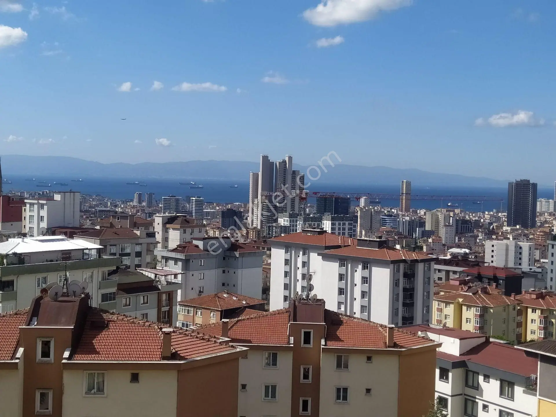 Mertcan'dan Hürriyet Mah İskanlı Site İçi Deniz Manzaralı Balkonlu 3+1 Daire — fotoğraf 32