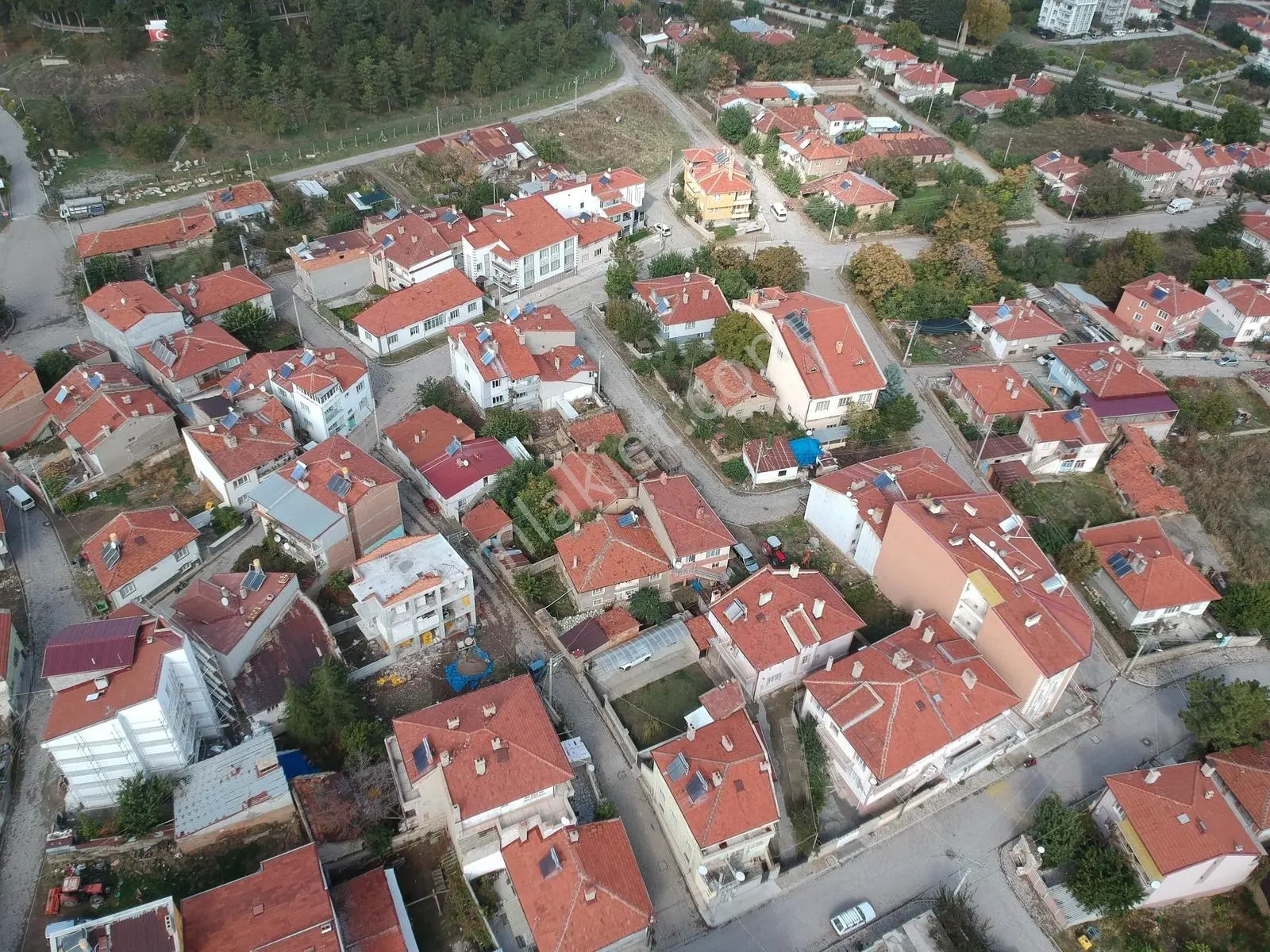 İlbey // Şuhut Merkez Kurtuluş Mh.de 236 M² Bitişik Nizam Arsa — fotoğraf 8