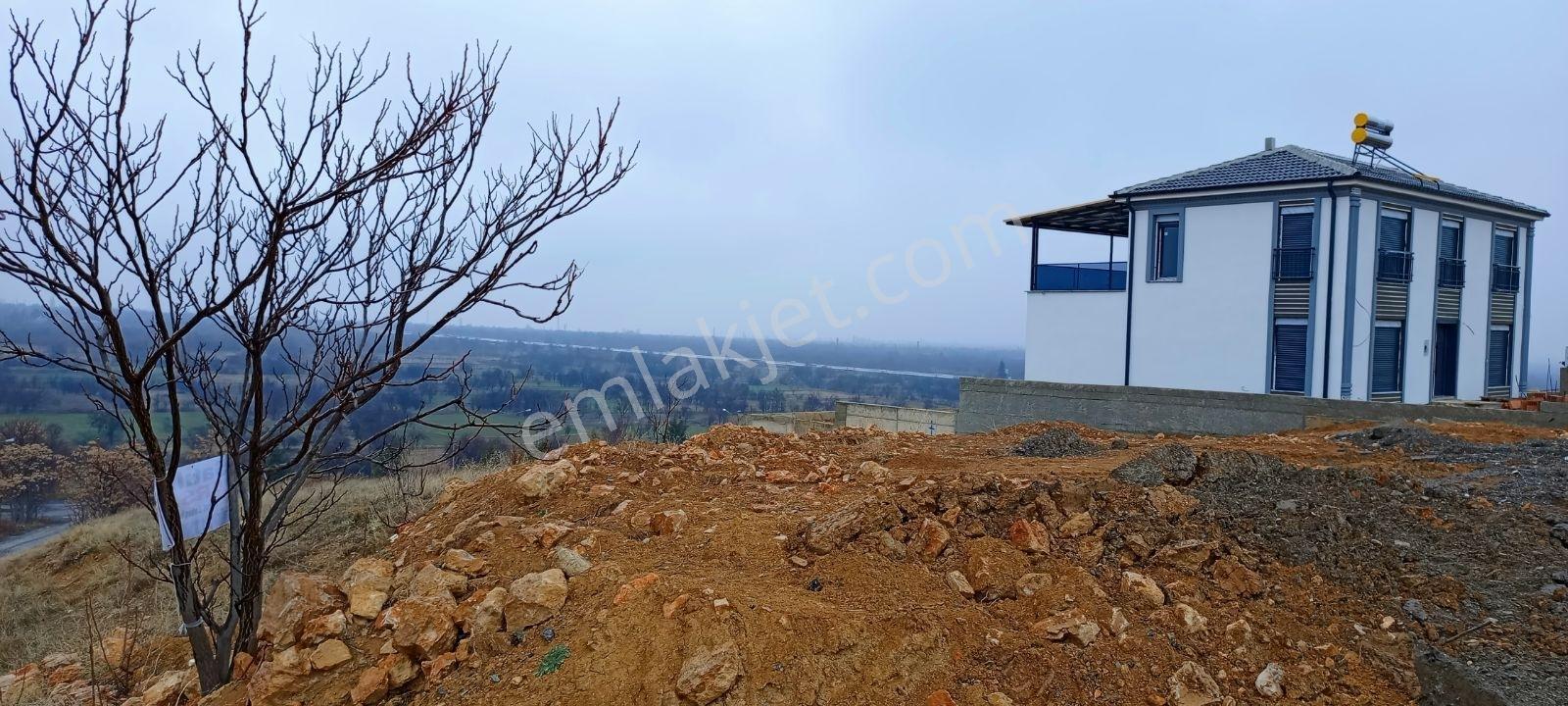 Afyon Prestij Gayrimenkulden Satılık Arsa — fotoğraf 2