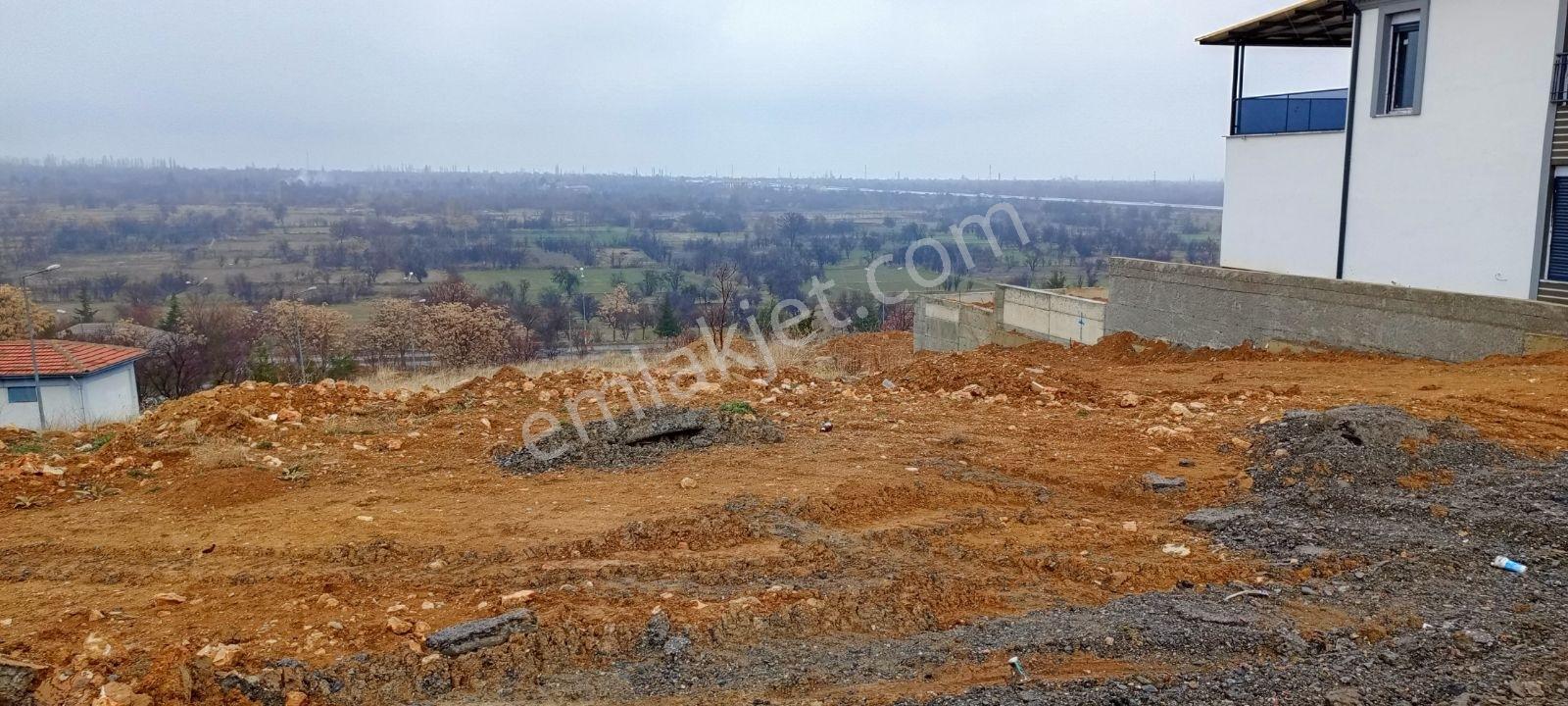 Afyon Prestij Gayrimenkulden Satılık Arsa — fotoğraf 3