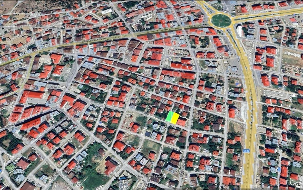 Tok Emlak'tan Bahçelievler Mahallesinde 1036 M² Satılık Arsa — fotoğraf 2