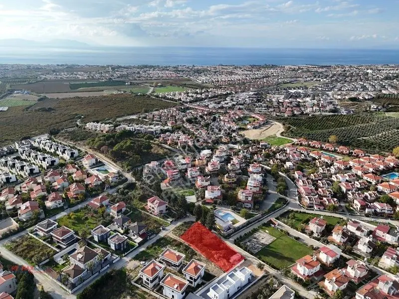 Kuşadası Soğucak 600m2 İmarlı Köşe Konum Arsa. — fotoğraf 7