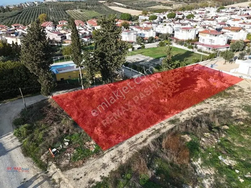 Kuşadası Soğucak 600m2 İmarlı Köşe Konum Arsa. — fotoğraf 11