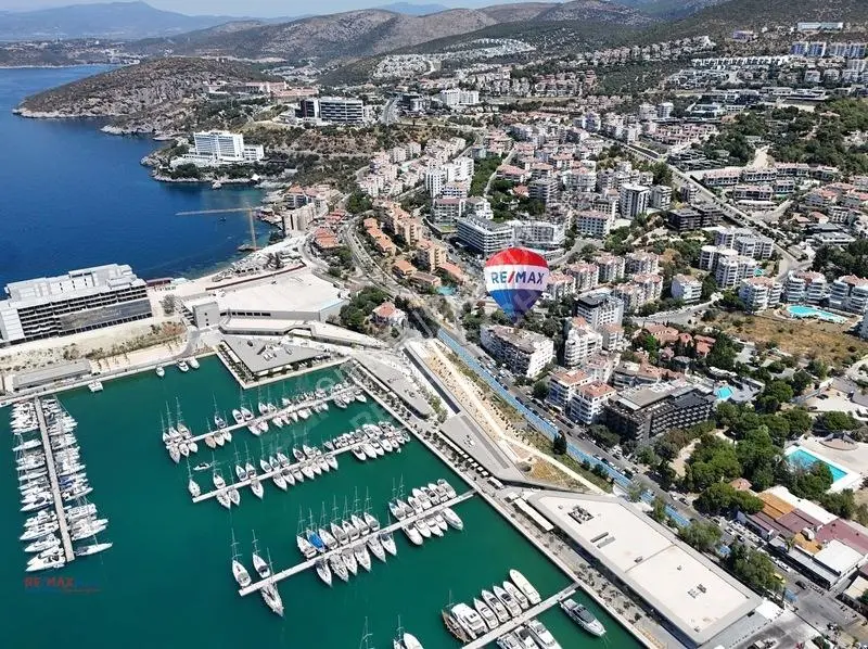 Kuşadası Marinada Deniz Manzaralı, Geniş Ve Ferah 4+1 Daire — fotoğraf 25