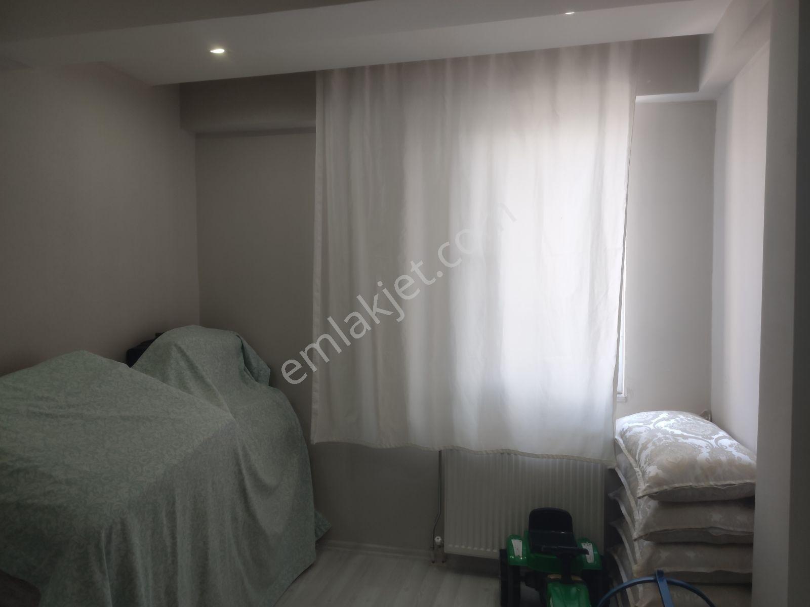 Emlak 72 Den Satılık 2+1 Körük Te Daire Site İçerisinde — fotoğraf 15
