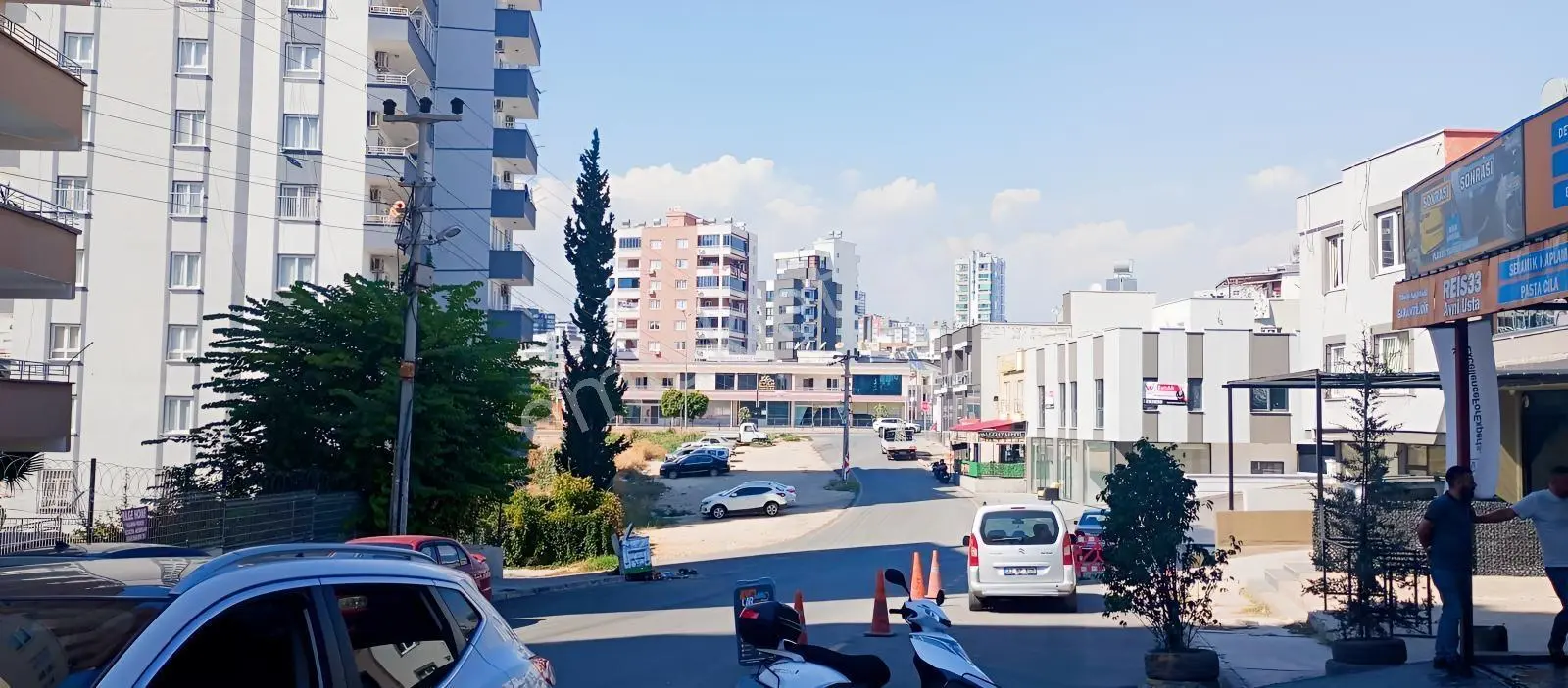 Batıkent Te Komple Bina Arsası İle Birlikte