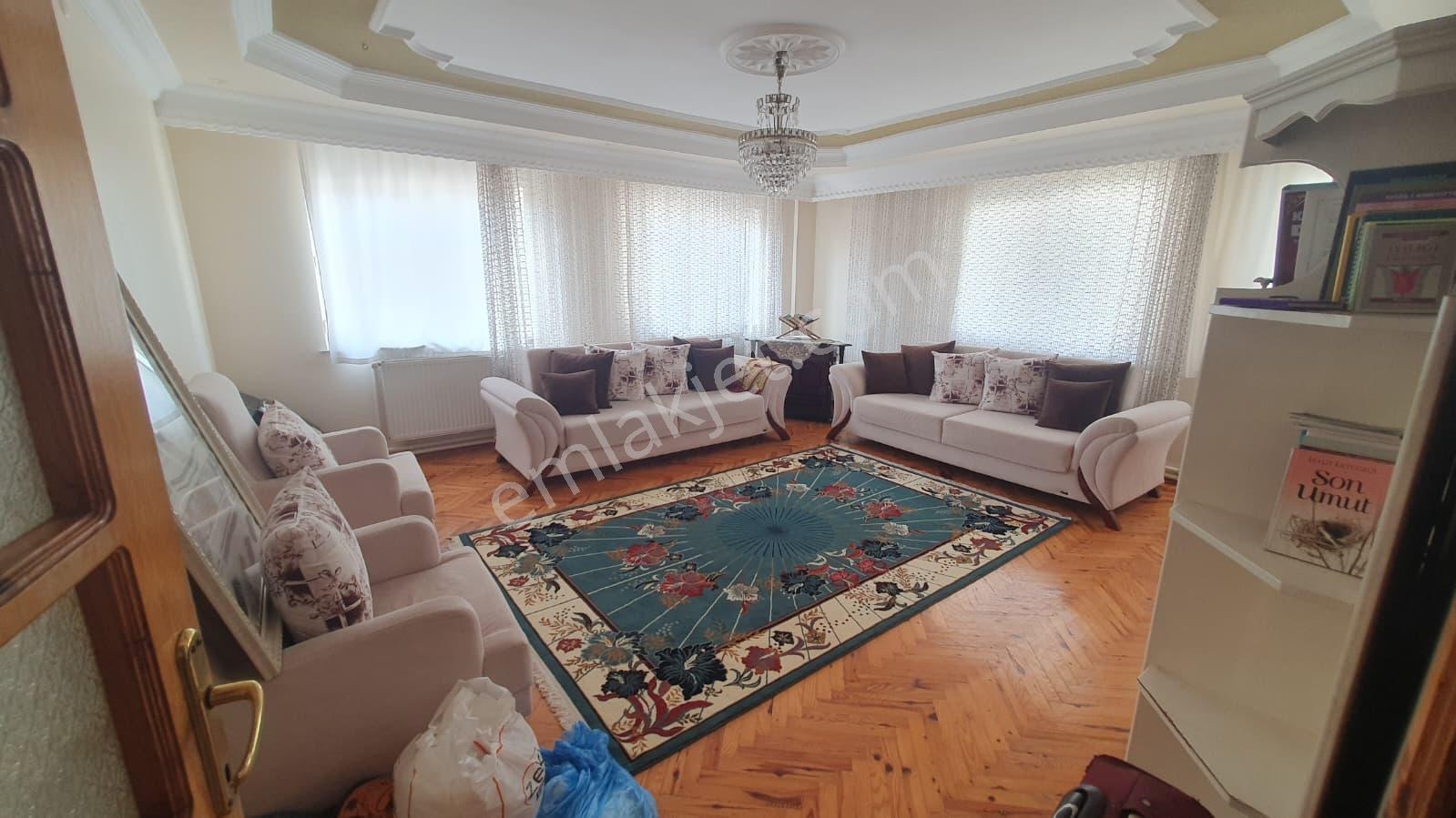 Otovil'den Tuzlugöl'de 135m2 Geniş 3+1 Daire — fotoğraf 8