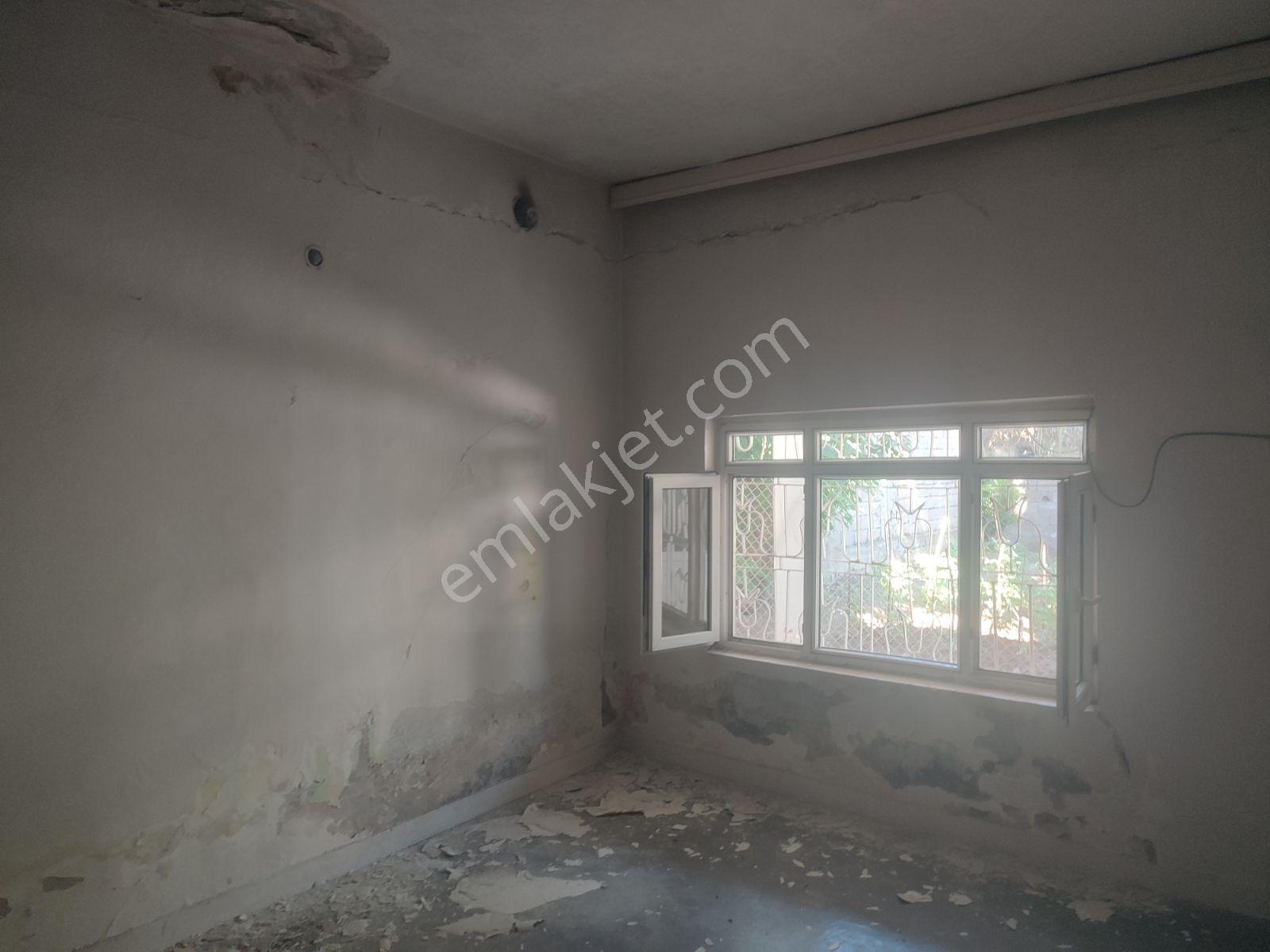 Emlak 72 Den Satılık Müstakil Ev Aydınlıkevler De — fotoğraf 27