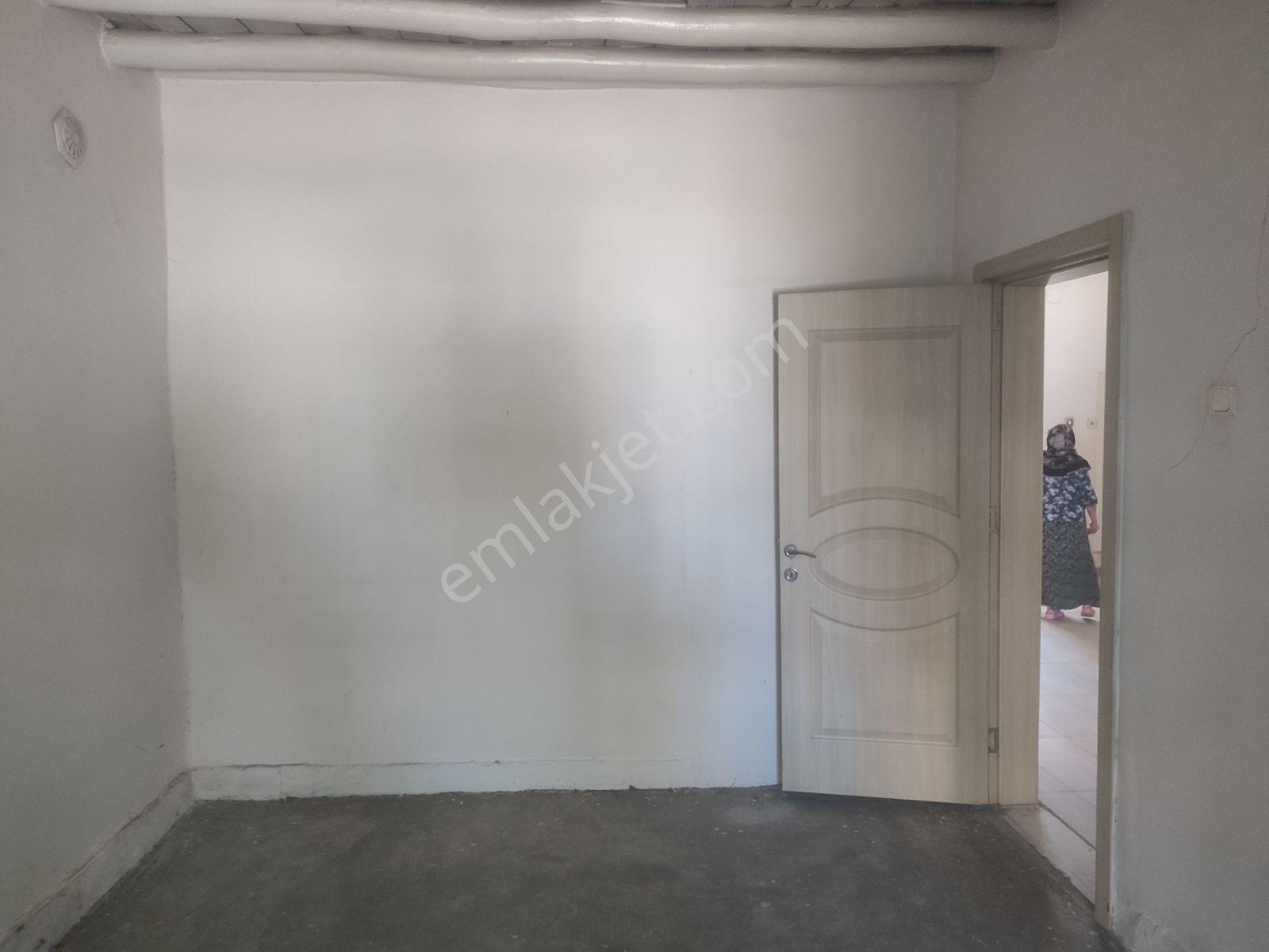Emlak 72 Den Satılık Müstakil Ev Aydınlıkevler De — fotoğraf 28
