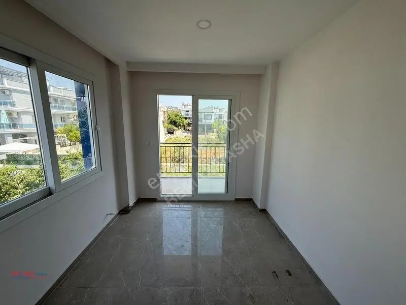 Özkent Sitesi Yeni Yapım Denize Yakın Özel Havuzlu 3+1 Villa — fotoğraf 31