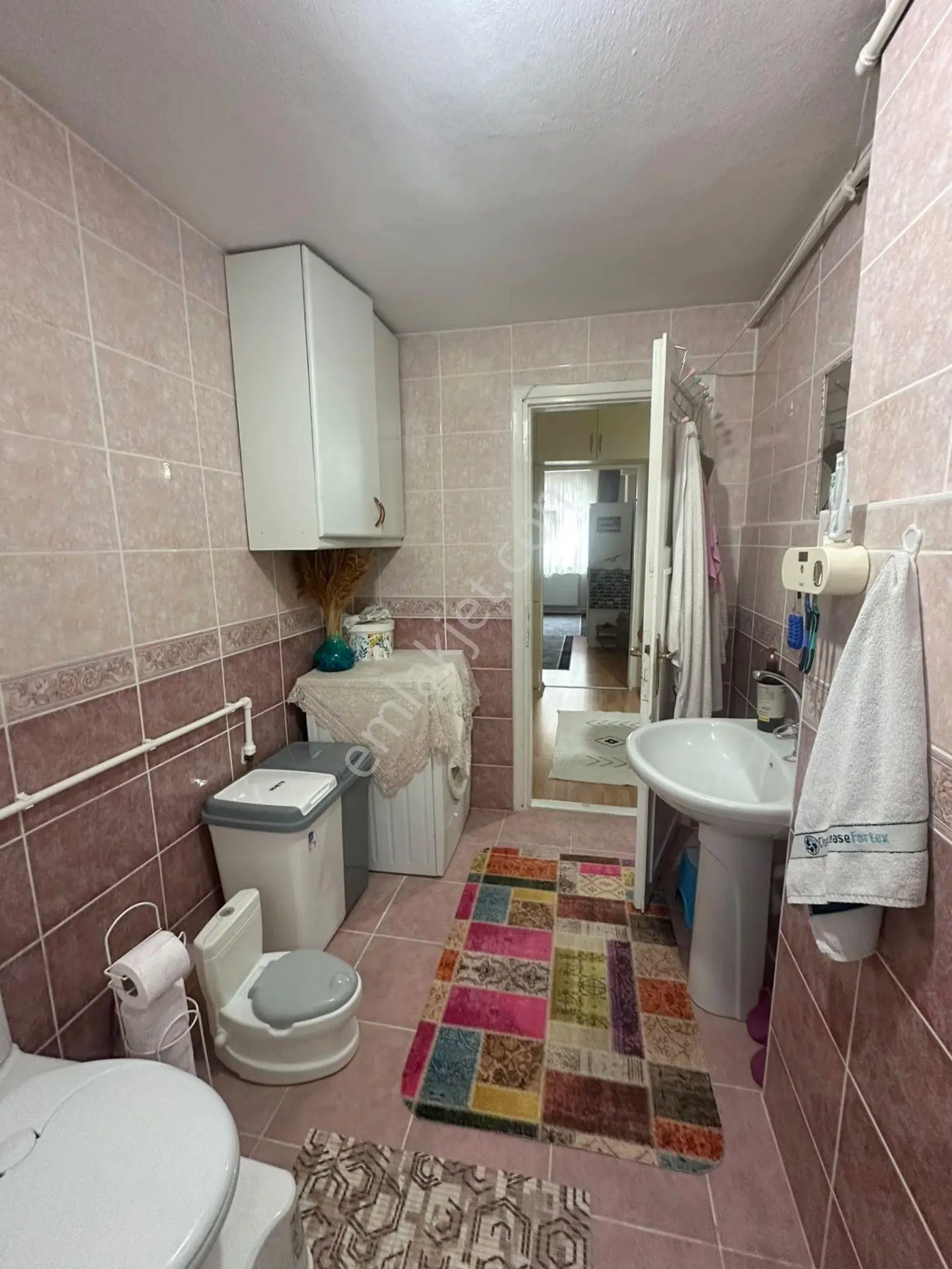 Mertcan'dan Orta Mah. Balkonlu 2+1 Geniş Satılık Daire — fotoğraf 24