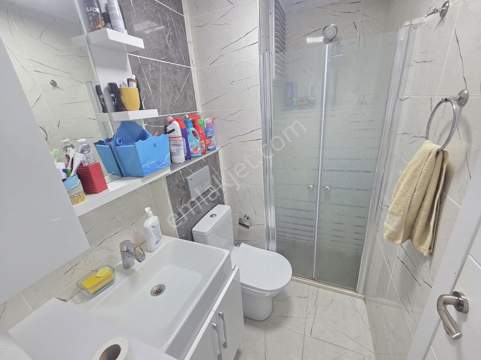 Yenifoça Burunucu'nda Denize Sıfır Satılık 2+1 Daire — fotoğraf 25
