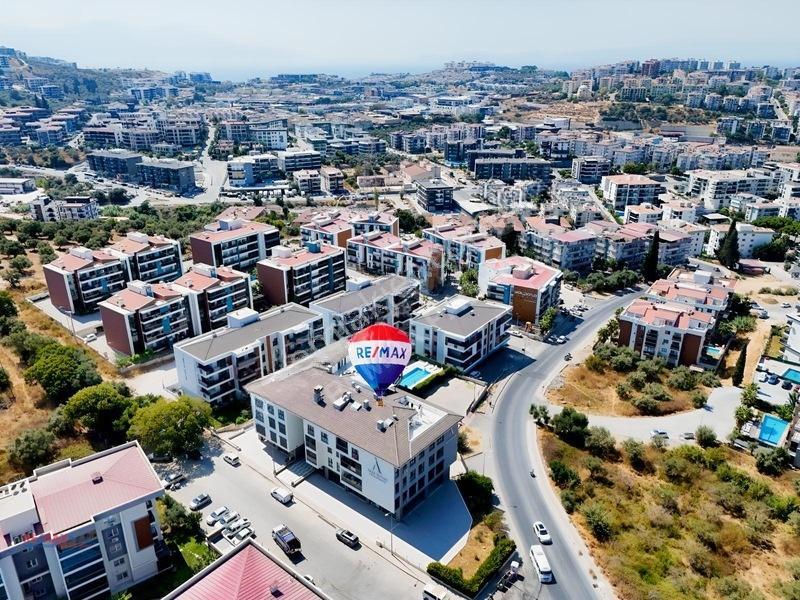 Kısa Süreli İndirim Kuşadası'nda Teraslı 2+1 Loft Havuz & Fitnes — fotoğraf 2