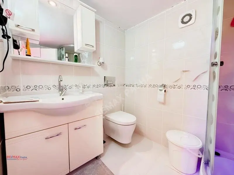 Nazilli Sitesi'nde Bakımlı 4+1 Fırsat Fiyatlı Satılık Villa — fotoğraf 24