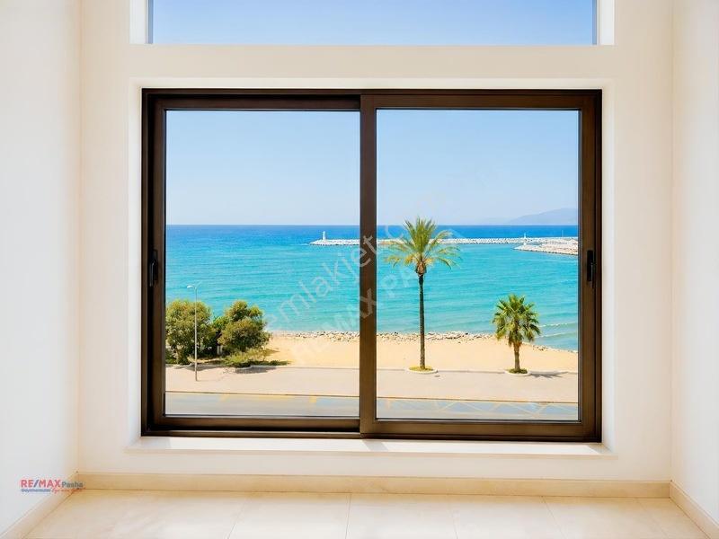 Kuşadası Liman Ve Marina Manzaralı, 275m2, 3+2 Çatı Dubleks — fotoğraf 6