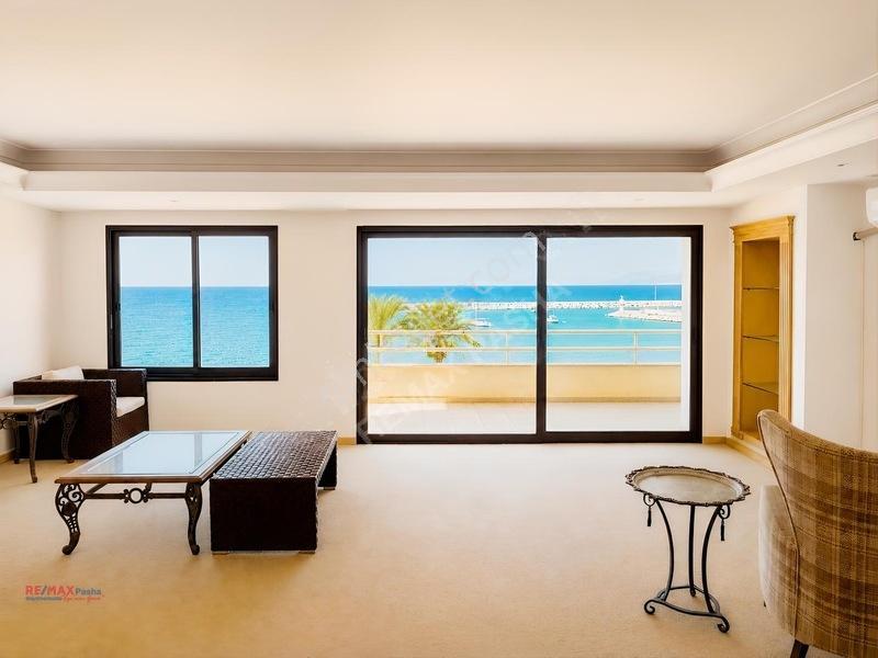 Kuşadası Liman Ve Marina Manzaralı, 275m2, 3+2 Çatı Dubleks — fotoğraf 7