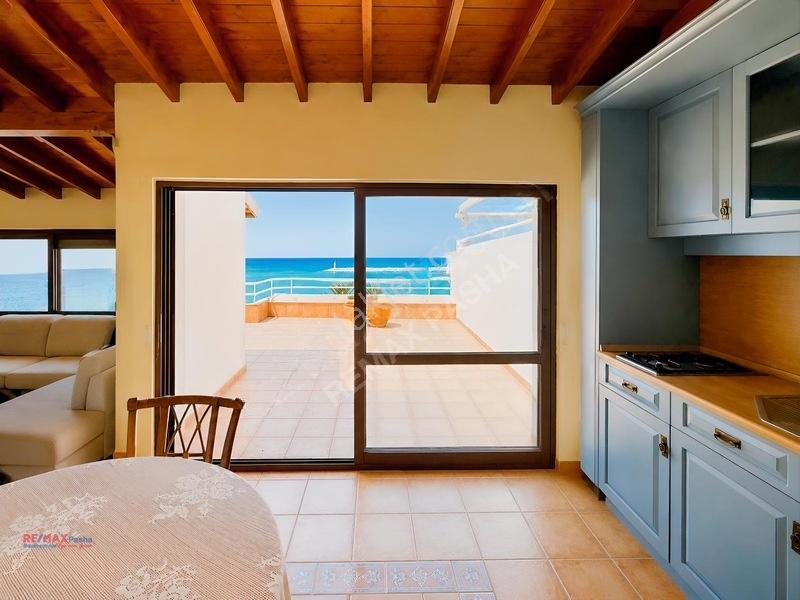 Kuşadası Liman Ve Marina Manzaralı, 275m2, 3+2 Çatı Dubleks — fotoğraf 22