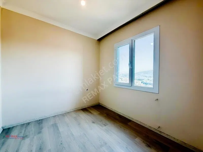 Kuşadası Merkezde Geniş Teraslı Ferah 4+1 Dubleks Satışta... — fotoğraf 22