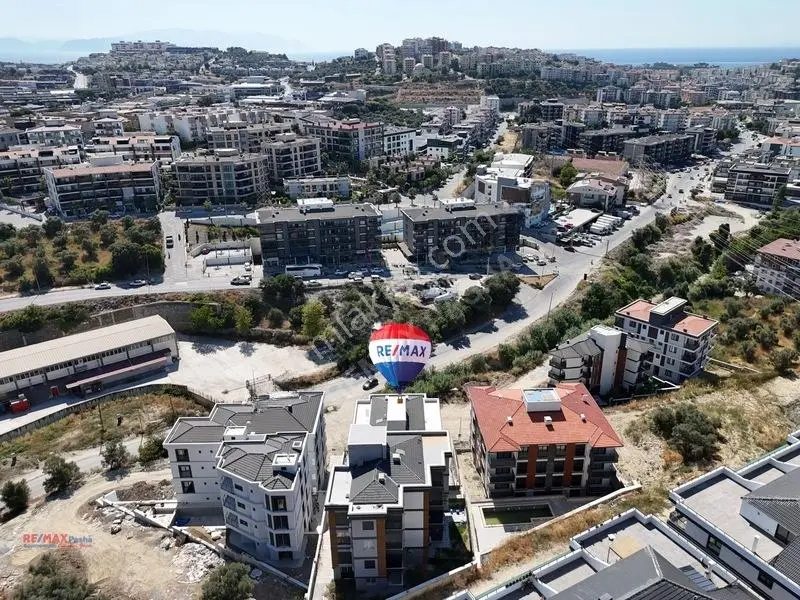 Kuşadası Kirazlı Yolu Cad. Masrafsız,balkonlu,80 M2 2+1 Daire — fotoğraf 9
