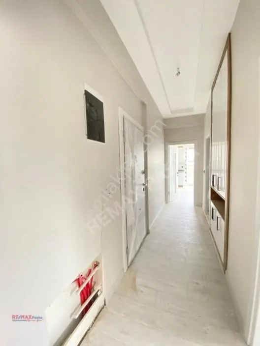 Kuşadası Kirazlı Yolu Cad. Masrafsız,balkonlu,80 M2 2+1 Daire — fotoğraf 22