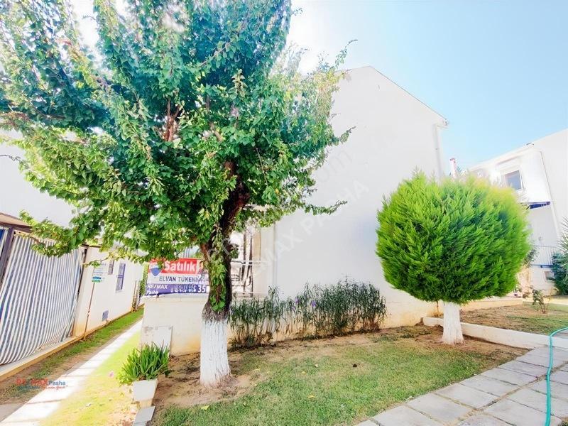 Kuşadası'nda Havuzlu, Doğalgazlı Sitede,yaz-kış Yaşamlık Fırsat — fotoğraf 3