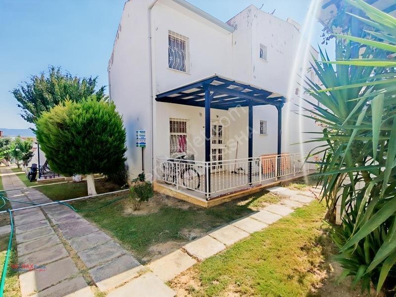 Kuşadası'nda Havuzlu, Doğalgazlı Sitede,yaz-kış Yaşamlık Fırsat — fotoğraf 4