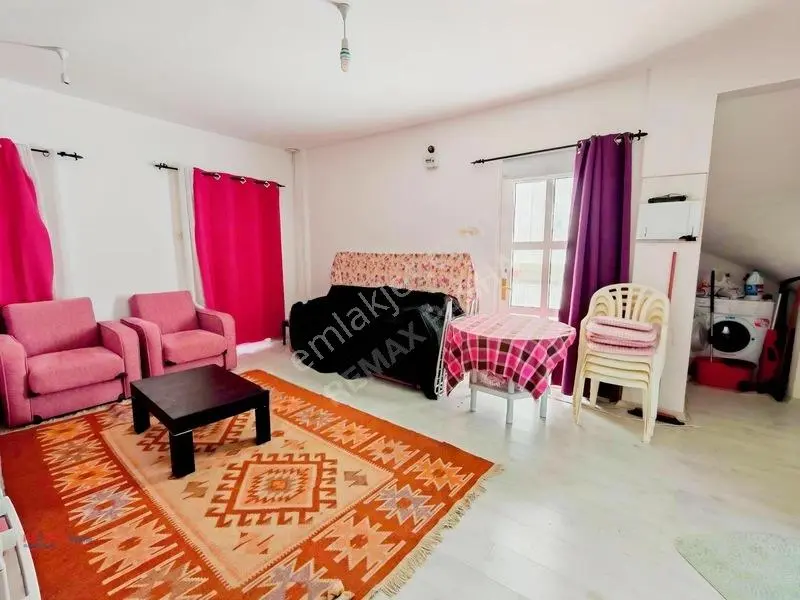 Kuşadası'nda Havuzlu, Doğalgazlı Sitede,yaz-kış Yaşamlık Fırsat — fotoğraf 9
