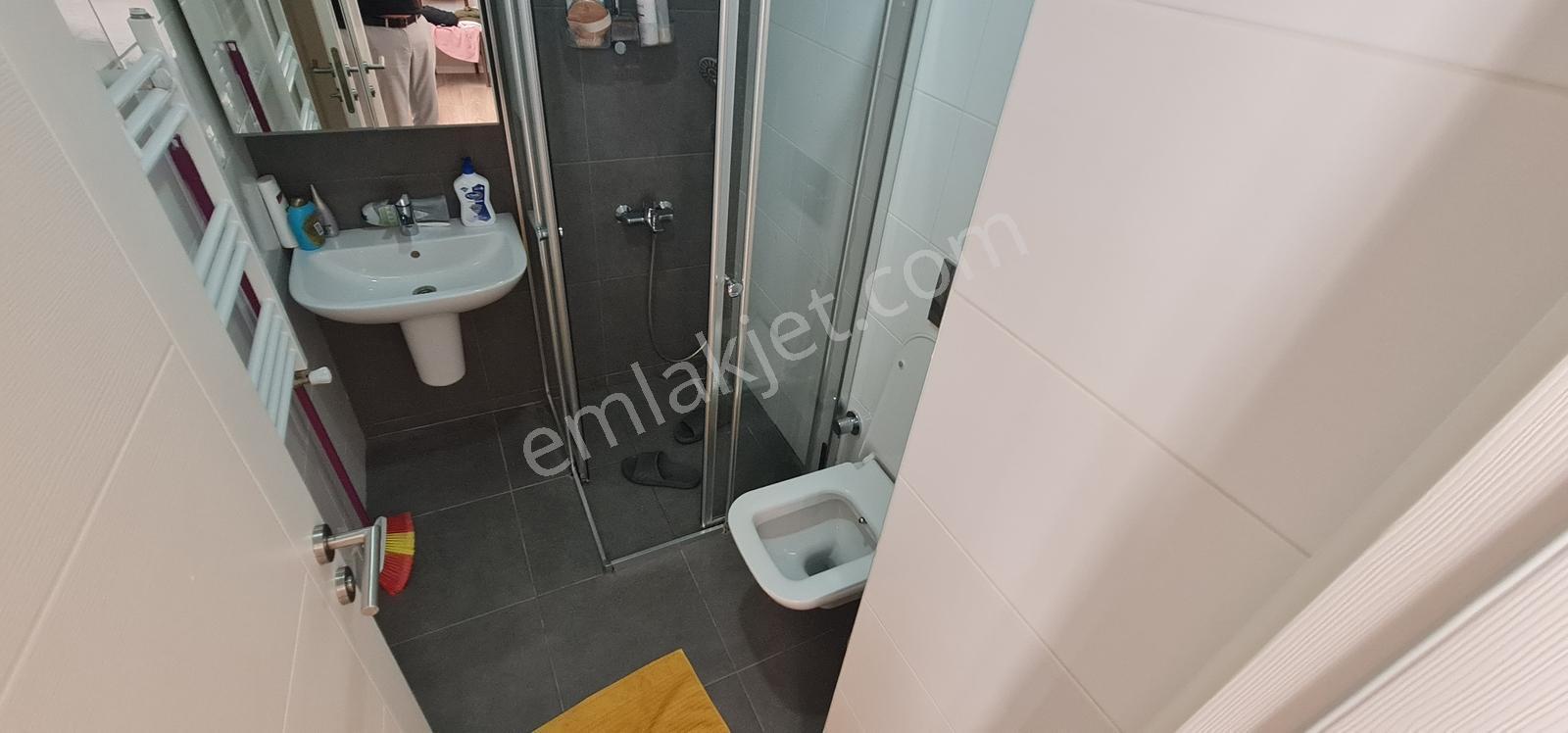 Gazipaşa Bahar Caddesinde Geniş 2+1 Kapalı Mutfak — fotoğraf 2
