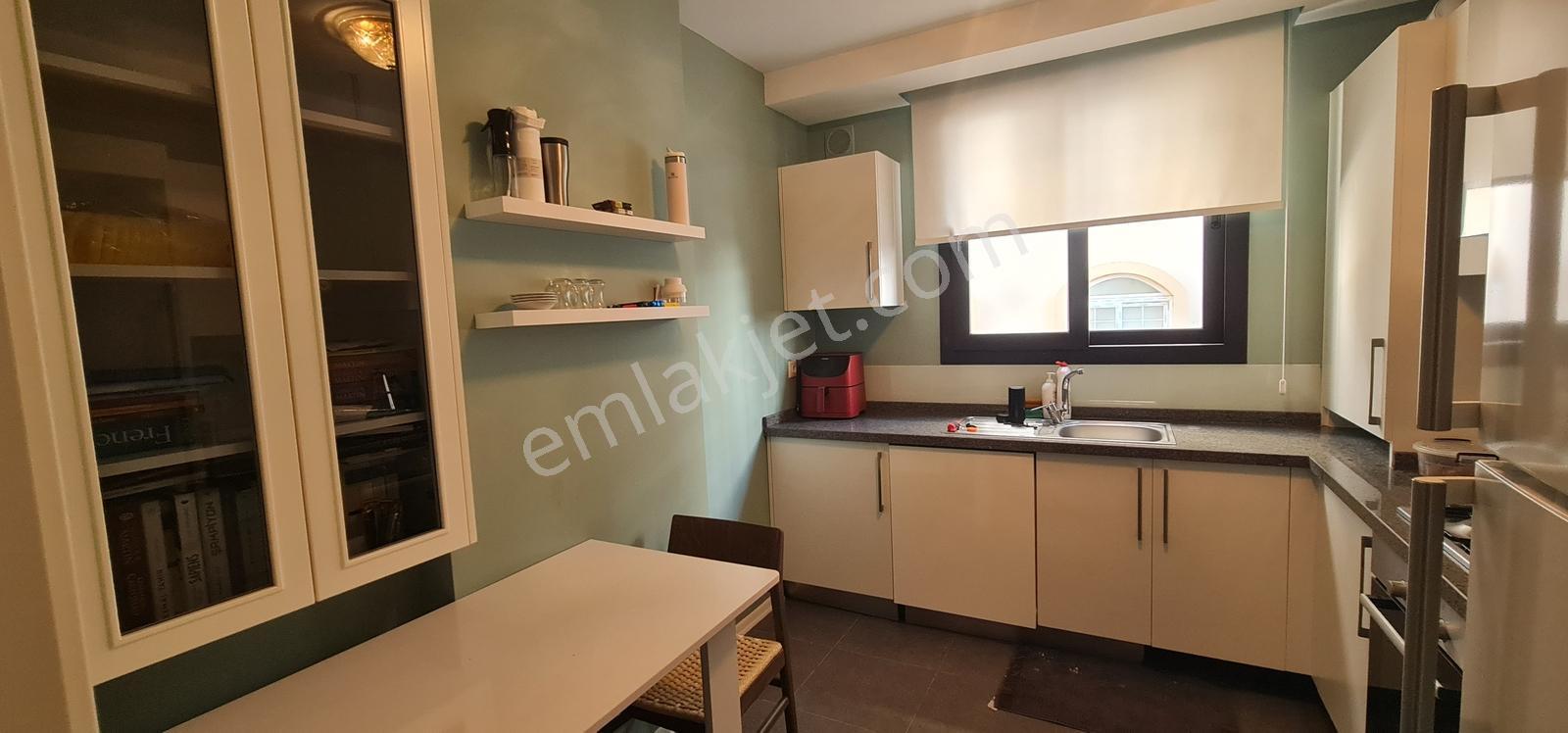 Gazipaşa Bahar Caddesinde Geniş 2+1 Kapalı Mutfak — fotoğraf 3